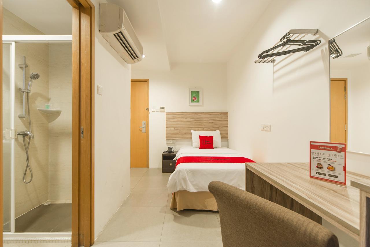 Reddoorz Plus @ Victoria Street Σιγκαπούρη Εξωτερικό φωτογραφία